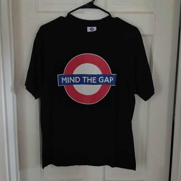 Mind The Gap Tee - Picture 6 of 9